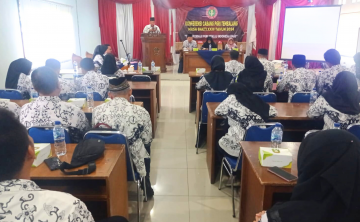 Rapat Besar PGRI Halmahera Tengah - Persatuan Guru Republik Indonesia Cabang Kabupaten Halmahera Tengah